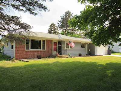 2114 Hawthorne Ave Janesville, WI 53545