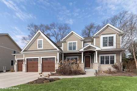 1508 N Howard Ct Arlington Heights, IL 60004