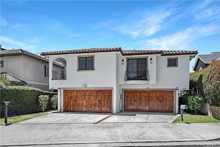 3241 Broad St Newport Beach, CA 92663