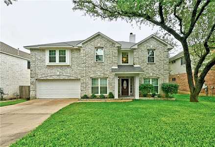 7017 Gentle Oak DR Austin, TX 78749