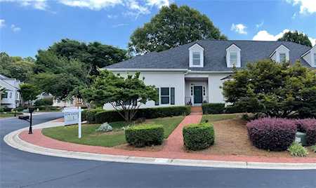 6180 Forest Hills Dr Peachtree Corners, GA 30092