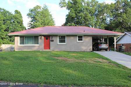 302 Deepwood Dr Elizabethtown, KY 42701