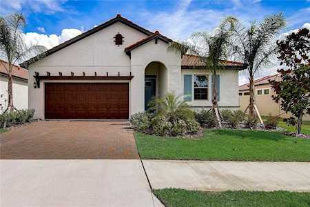 5405 Echo Splash Dr Wimauma, FL 33598