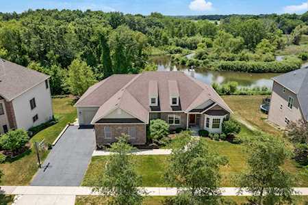 3605 Wetlands Dr Elgin, IL 60124