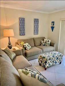 22 Abbey Lane #106 Delray Beach, FL 33446