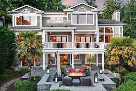 8241 W Mercer Way Mercer Island, WA 98040