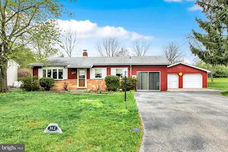 312 Forrest Dr Gettysburg, PA 17325