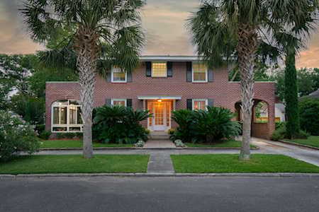28 Wagener Ave Charleston, SC 29403