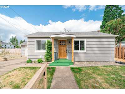 6729 SE 67th Ave Portland, OR 97206