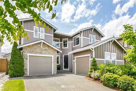 25483 SE 274th Place Maple Valley, WA 98038