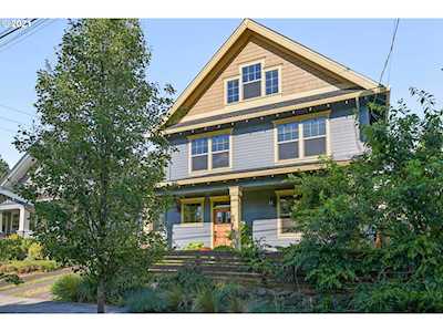 15 NE 71st Ave Portland, OR 97213
