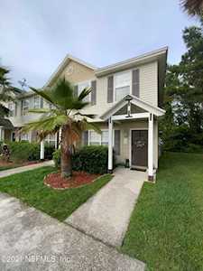 1869 Lago Del Sur Dr Middleburg, FL 32068