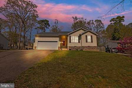 26100 Sycamore Dr Mechanicsville, MD 20659