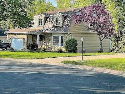 226 NE Rice Creek Boulevard NE Fridley, MN 55432