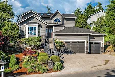 24520 231st Ave SE Maple Valley, WA 98038