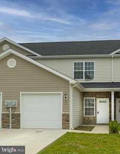 44 Beaulah Bunker Hill, WV 25413