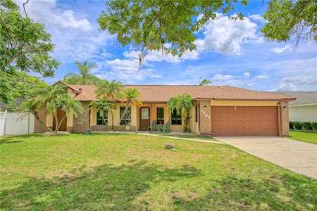 2309 Whispering Maple Dr Orlando, FL 32837