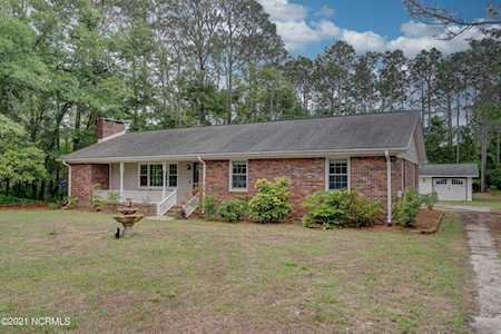 211 E 11th Street Southport, NC 28461