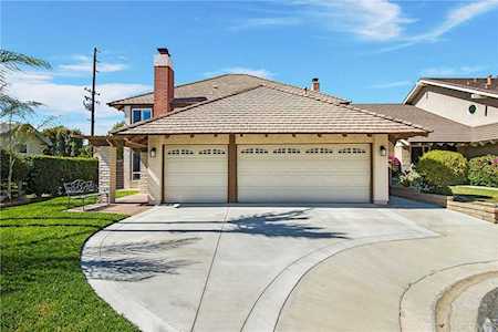 2101 Windbreak Circle Brea, CA 92821