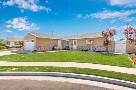 10011 Saint Vincent Circle Cypress, CA 90630