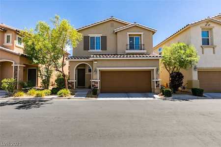 10732 Centerville Bay Ct Las Vegas, NV 89179