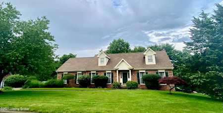 6514 Harrodsview Cir Prospect, KY 40059