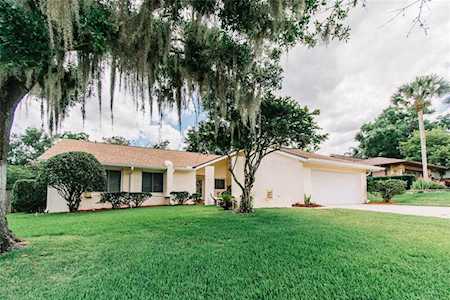 405 Woodview Dr Longwood, FL 32779