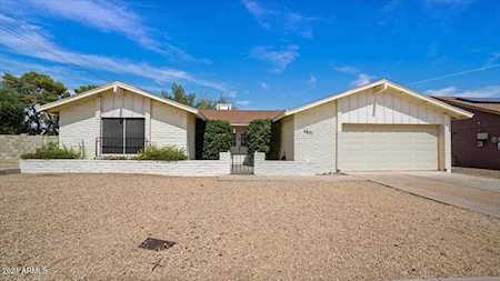 4601 W Lindner Drive Glendale, AZ 85308