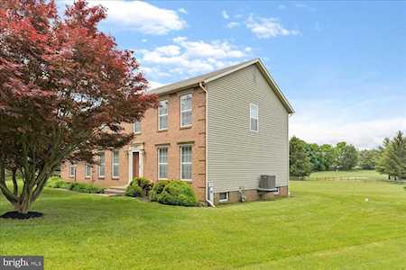 2092 Triple Green Ct Hampstead, MD 21074