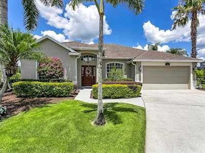 309 Bougival Ct Orlando, FL 32828