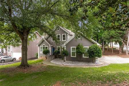 390 Greenmont Circle Alpharetta, GA 30009
