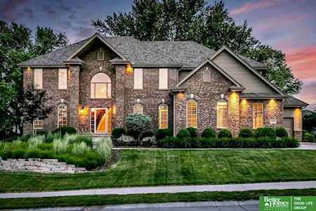 19303 Walnut St Omaha, NE 68130