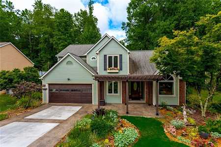 1270 Taylor Oaks Dr Roswell, GA 30076