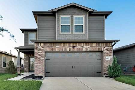 2519 Skyview Silver Dr Houston, TX 77047