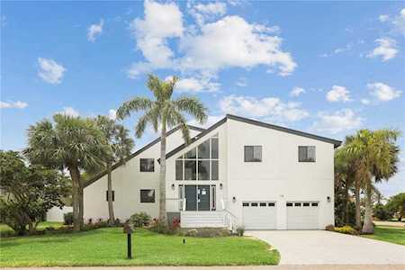 748 Nina Dr Tierra Verde, FL 33715