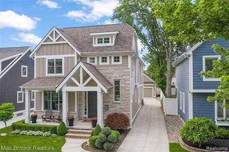 1948 Hazel St Birmingham, MI 48009