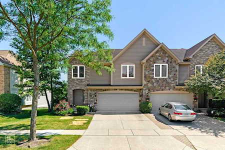 209 Taylor Ct #0 Buffalo Grove, IL 60089