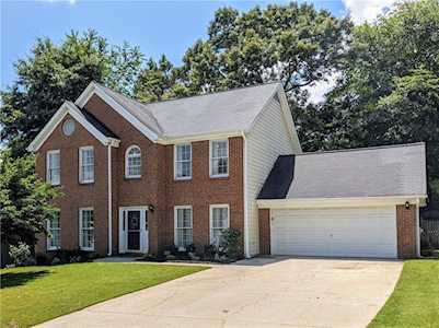 12610 Concord Hall Dr Alpharetta, GA 30005