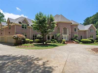 330 Longvue Ct Duluth, GA 30097