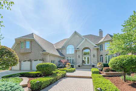 107 Settlers Dr Naperville, IL 60565