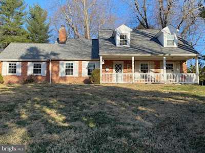 17800 Tree Lawn Dr Ashton, MD 20861
