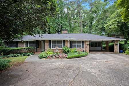 6838 Brandon Mill Rd Sandy Springs, GA 30328