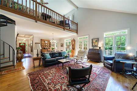 29 Saratoga Place NE Atlanta, GA 30324