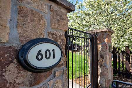 601 15th St Boulder, CO 80302