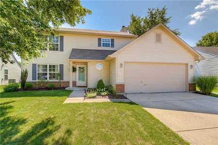 12845 Longleaf Ln Fishers, IN 46038