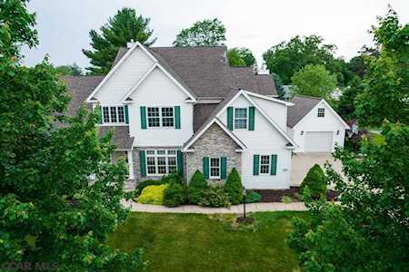 125 Oak Pointe Circle State College, PA 16801
