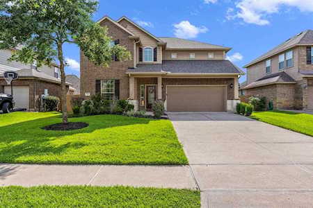 968 Ponte Serra Dr League City, TX 77573