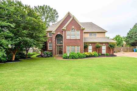 12075 Country Valley Dr Arlington, TN 38002