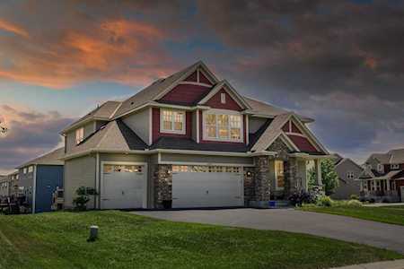 16849 Enfield Way Lakeville, MN 55044