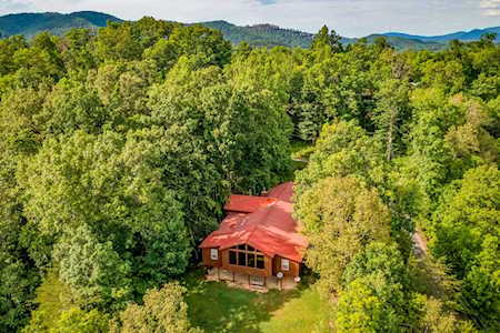 2116 Ridgecrest Loop Ln Sevierville, TN 37876